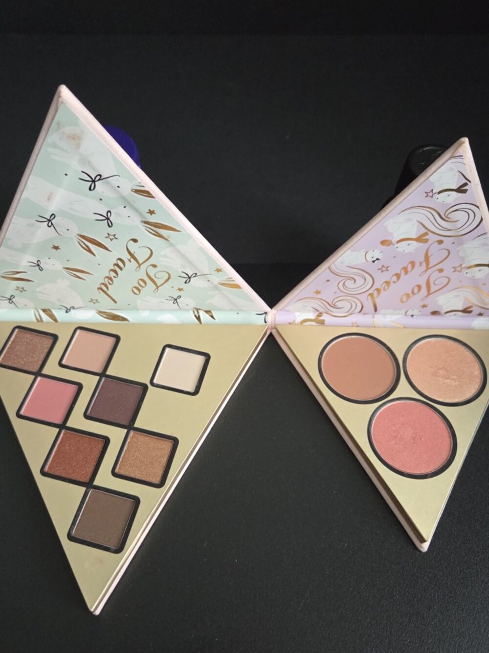 Too Faced Christmas Tree Shadow And Blush Palette